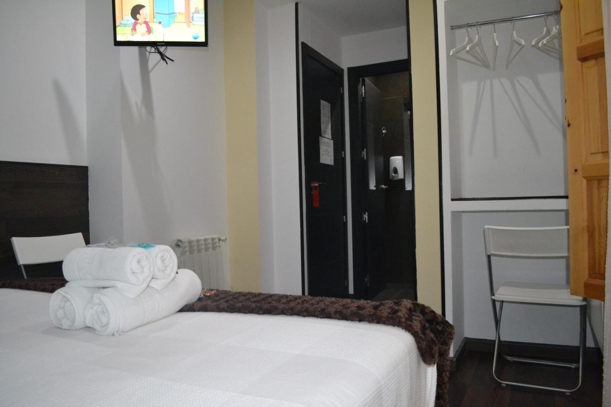 Hostal El Brezo — Foto 2